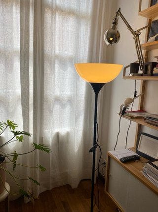 Lámpara de pie Ikea