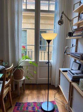 Lámpara de pie Ikea