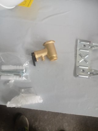 Termo Eléctrico COMFEE' 10L