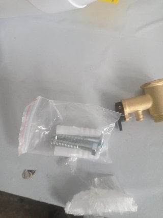 Termo Eléctrico COMFEE' 10L