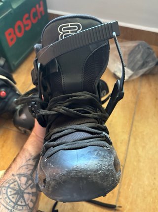 Botas Patines FR1 y Ruedas Casi Nuevas talla 43