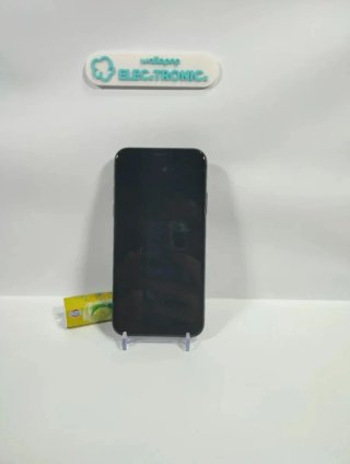 Realme 5, 9AT y  iPhone