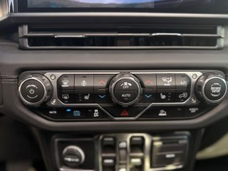 Jeep Wrangler 2024
