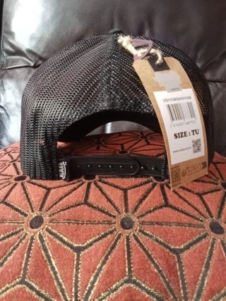 Gorra Von Dutch Negra y Dorada