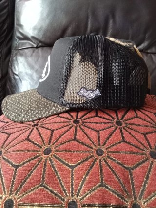 Gorra Von Dutch Negra y Dorada