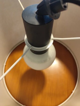 Lámpara de techo Ikea Skottorp gris con accesorios