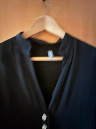 Vestido negro midi manga 3/4