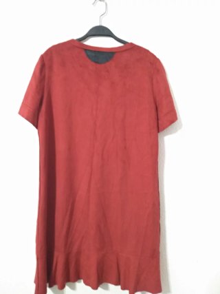 Vestido Adolfo Domínguez Rojo