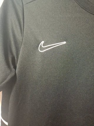 Camiseta Nike Negra Dri-FIT