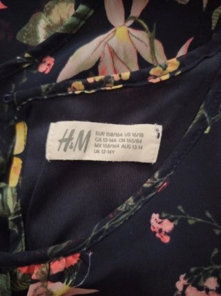 Vestido HM estampado floral (12/14 años)