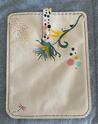 Fundas artesanal en piel libro/iPad.