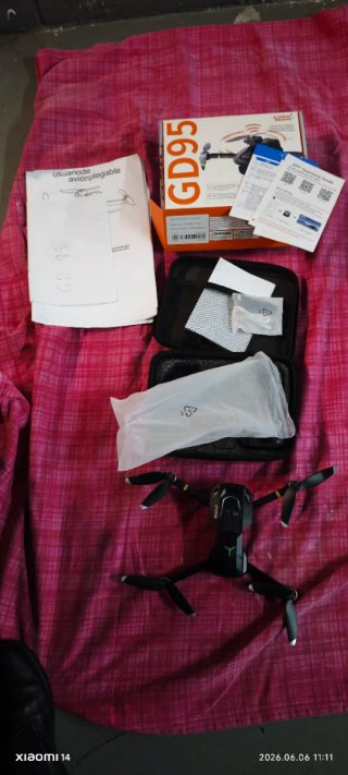 Drones GD95 y E99