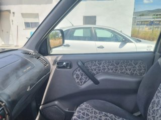 Nissan Terrano II 1999