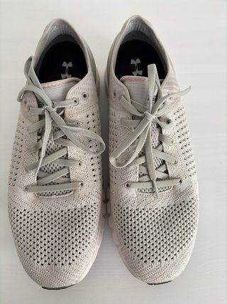 Zapatillas Running Hombre Under Armour Beige/Gris
