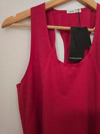 Camiseta deportiva Oysho sin mangas Talla L