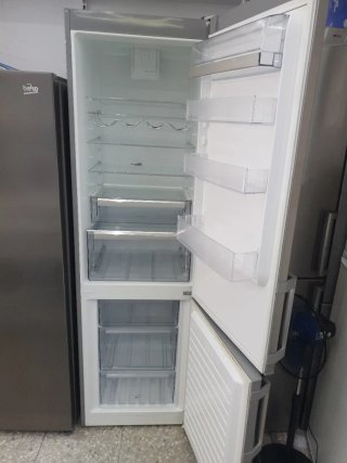 NEVERA AEG  garantía y transporte