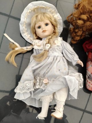 Muñeca de Porcelana Vintage