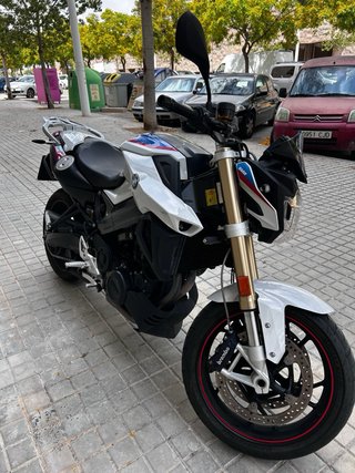 BMW F800R 2018 + baúl original