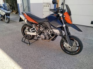KTM 990 Supermoto 2008 Negra/Naranja