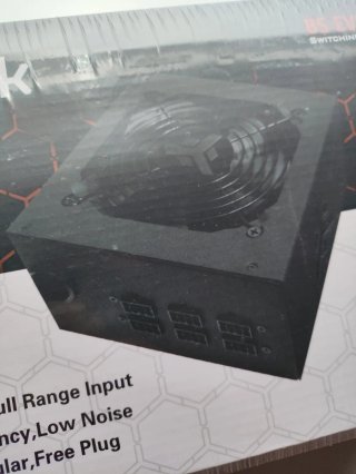 Fuente de alimentación Itek 650w seminodular nueva