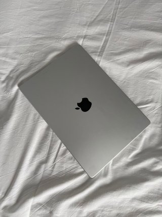 MacBook Pro 14 M1