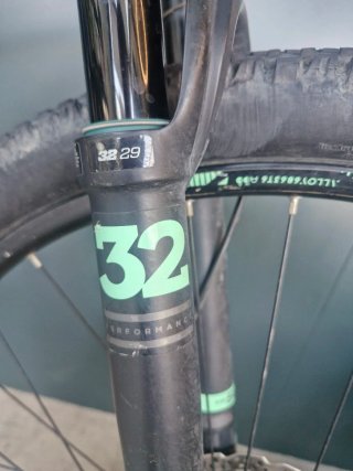 Orbea Alma M30 Carbon 29" Talla M, Tija Telescópic