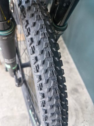 Orbea Alma M30 Carbon 29" Talla M, Tija Telescópic