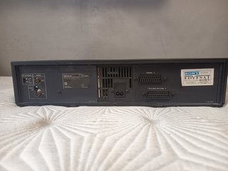 SONY SLV-E50. videograbador VHS de alta gama.