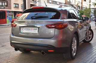 Infiniti FX37 2010