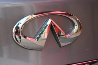 Infiniti FX37 2010