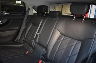 Infiniti FX37 2010