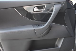 Infiniti FX37 2010