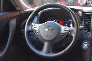 Infiniti FX37 2010