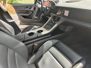 URGE- Porsche Taycan 39.000Km