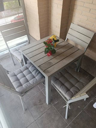 Mesa y 4 Sillas Terraza