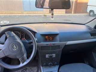 Opel Astra 2006