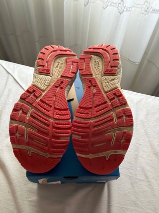 Brooks Adrenaline GTS 22 Zapatillas Correr
