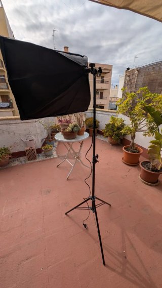 Set iluminación foto/vídeo con softbox y trípode