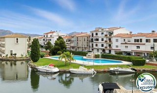 Piso en venta en Empuriabrava en Castelló d´Empúries