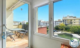 Piso en venta en Empuriabrava en Castelló d´Empúries