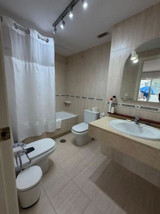 Piso en alquiler en Nueva Andalucía centro en Marbella