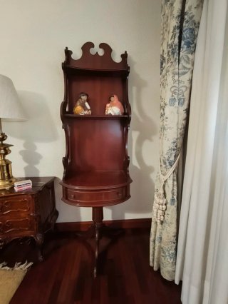 Mueble mesita estantería de madera