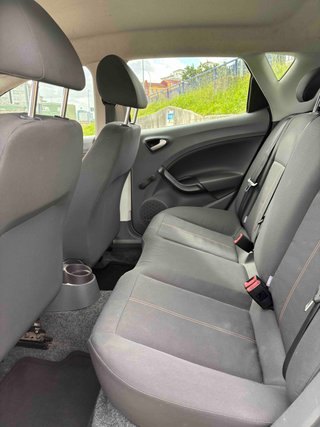SEAT Ibiza 2011 Gasolina 70CV 118.000km ITV al día
