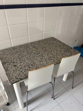 Mesa de cozinha tampo granito