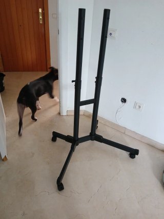 Soporte TV con ruedas hasta 65