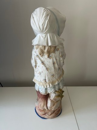 Figura porcelana niña con perro antigua