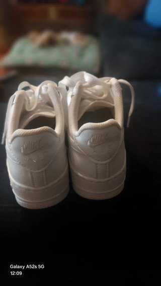 Nike Air Force 1 Talla 37 Blancas precio negociabl