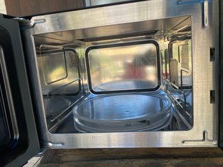 Microondas Daewoo con Grill