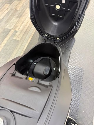 SYM JET 14 LC 125 Negra