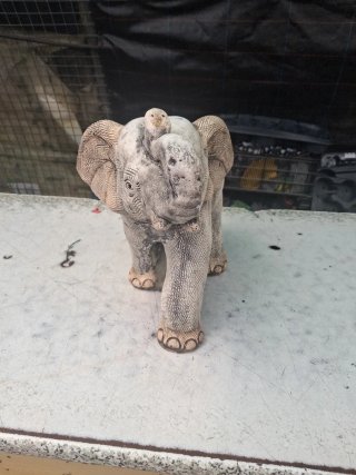 Figura de elefante decorativa